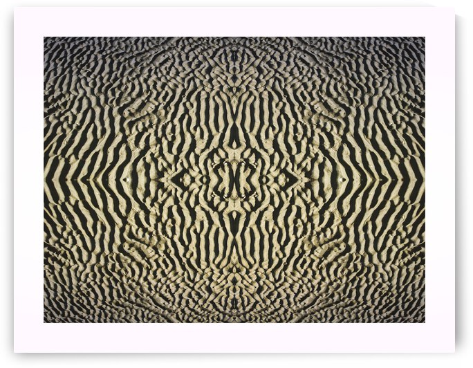 alinedrawninthesand by Trippingontrauma