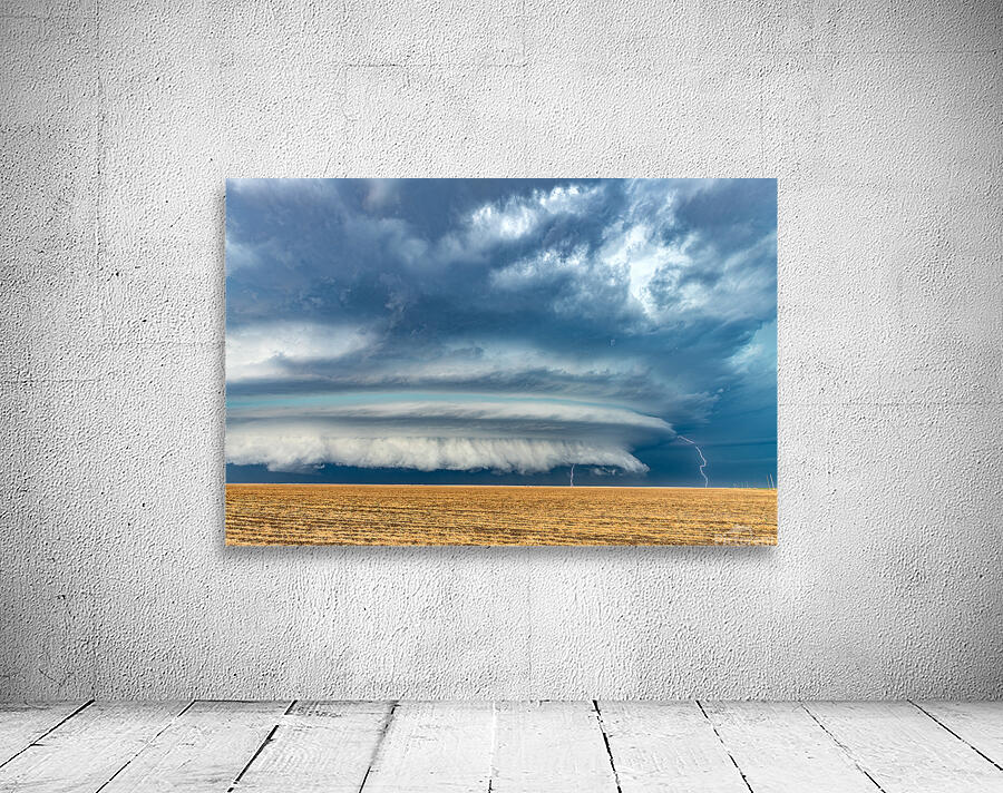 Lightning over Plains Wall Preview