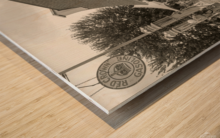 Fill-her-up in Nowthen Wood print