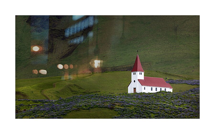 MYR ALSKIRKJA V K Picture Frame print