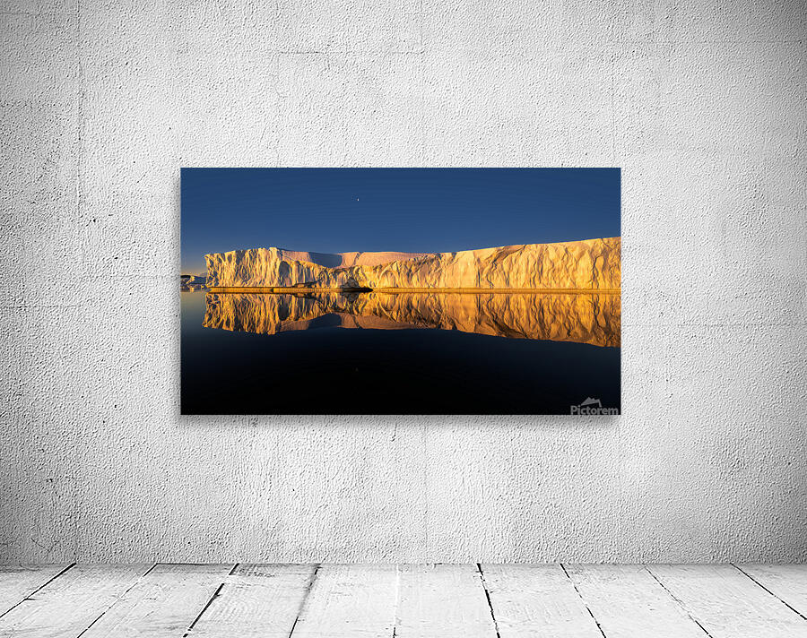 GOLDEN SUNRISE Wall Preview