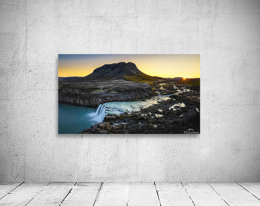 TJOFAFOSS Wall Preview