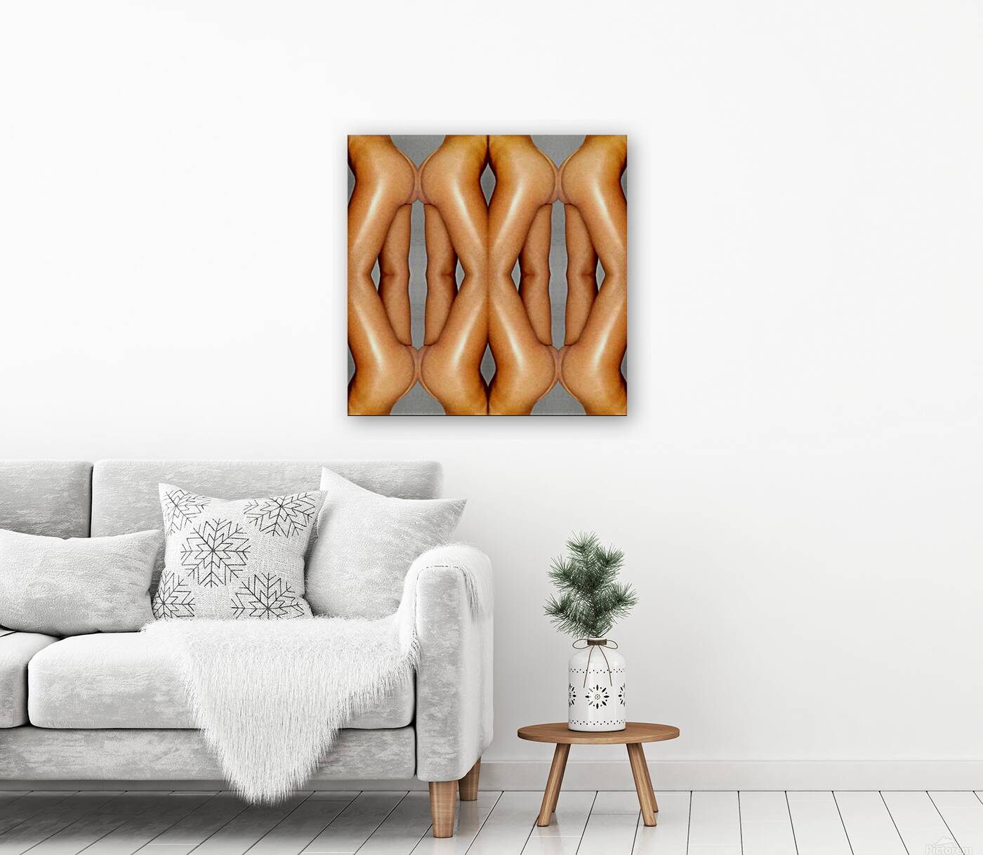 TITLE: FEMININE FORM COMPOSITION  Reproduction