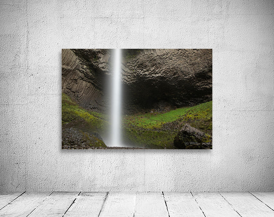Latourell Falls Wall Preview