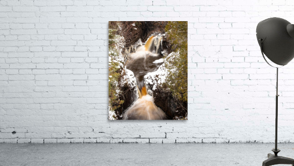 Cascade Falls. Wintertime. Wall Preview