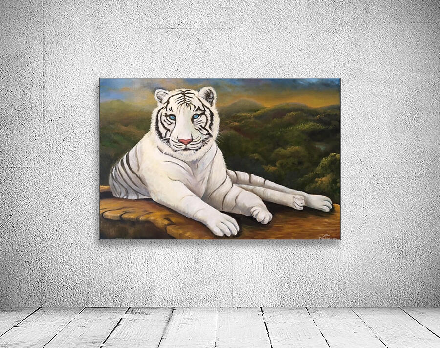 Hear Me Roar  Wall Preview
