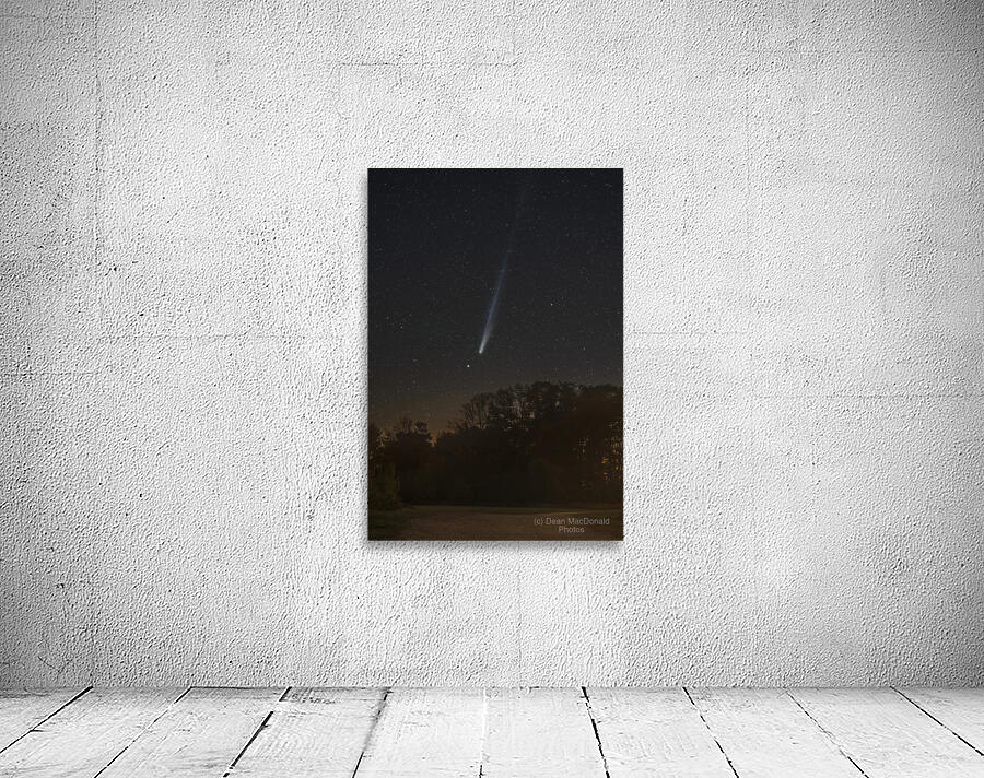 Comet Lemmon from Cobble Beach Wall Preview