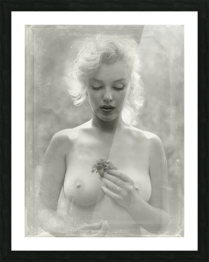 Marilyn Monroe sensual Picture Frame print