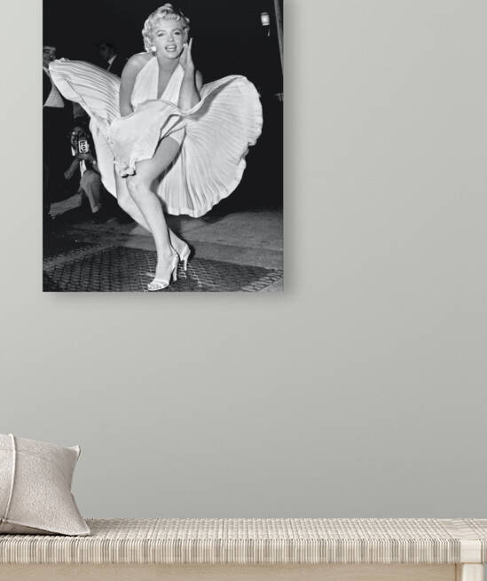 Marilyn Monroe photo pose Seven Year Itch 1954 by Ivan Venerucci Italian Style