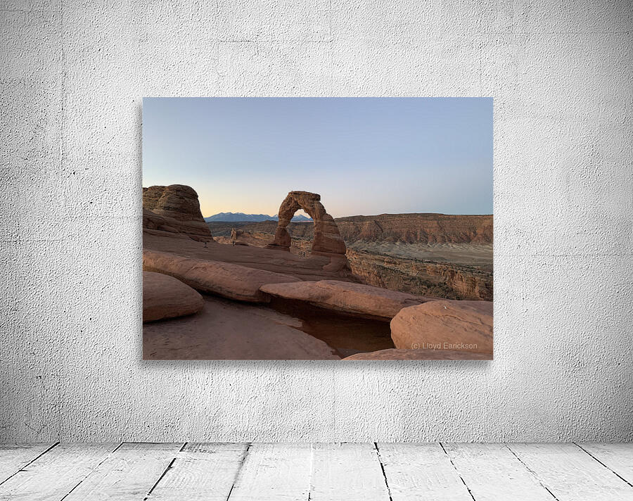The Arch 2 Wall Preview