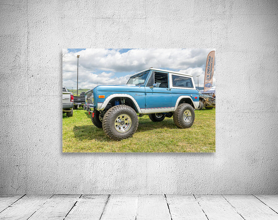 1976 Bronco Smiley at Super Celebration East Wall Preview