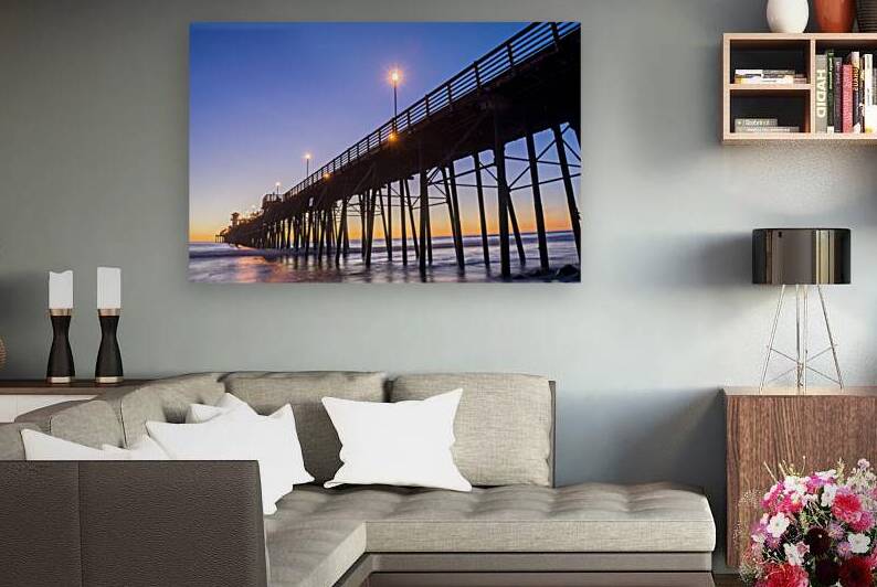 Dark Pier Reproduction
