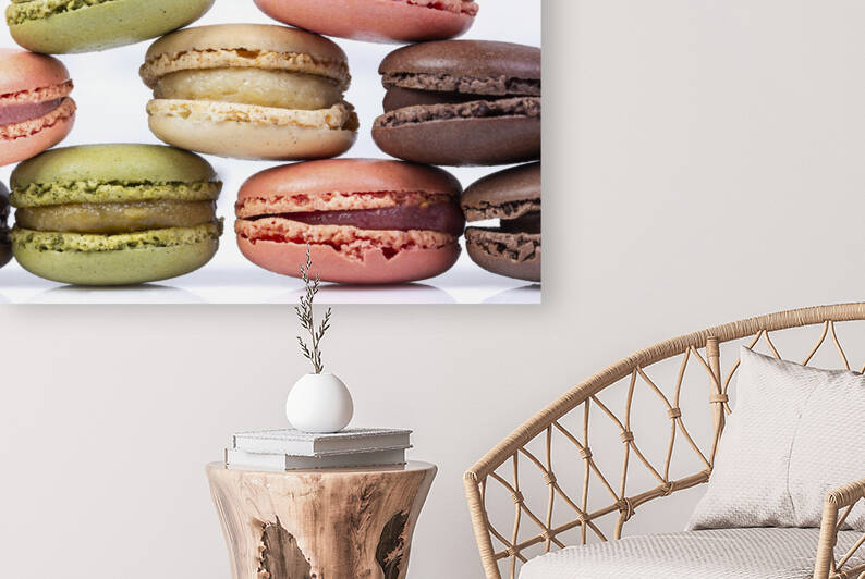 Macarons closeup by POPPYPhotographie