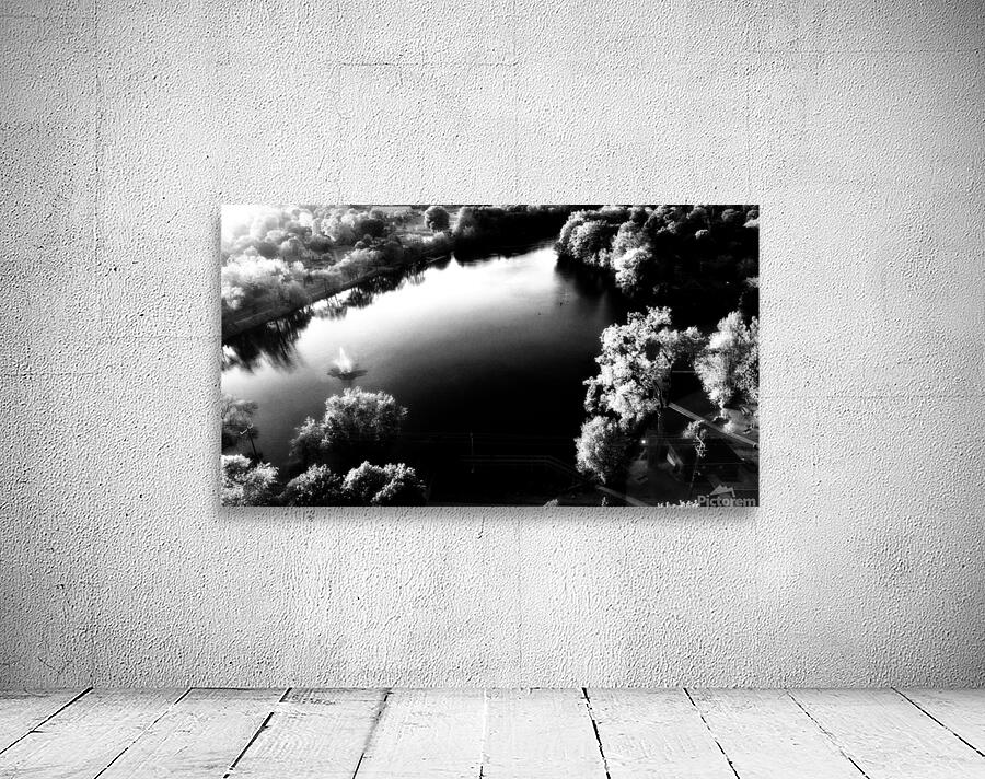 infrared lisgar Wall Preview