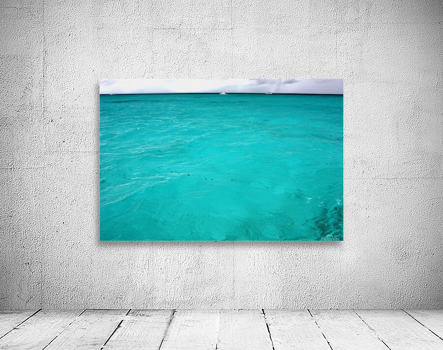 Clear Cayman Waters Wall Preview