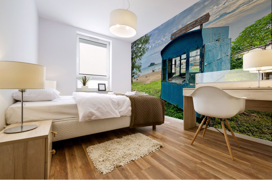 Stand Alone by the Sea Impression murale