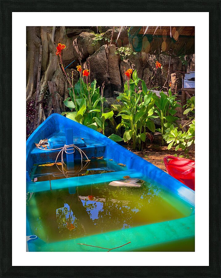 Blue  Green Boat Reflection with Flowers Impression et Cadre photo