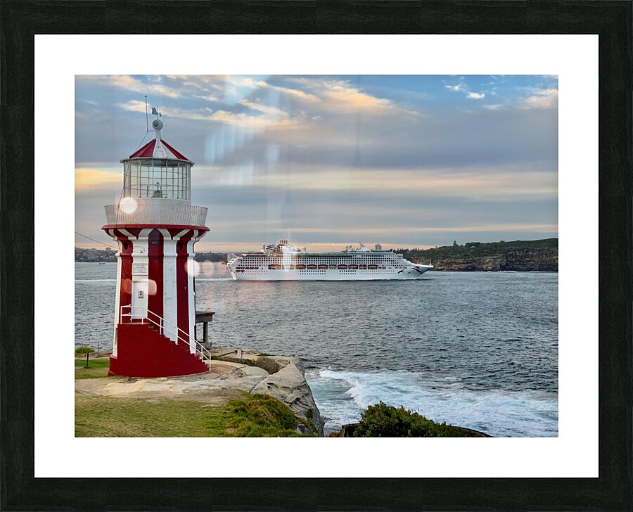 The Cruise Picture Frame print