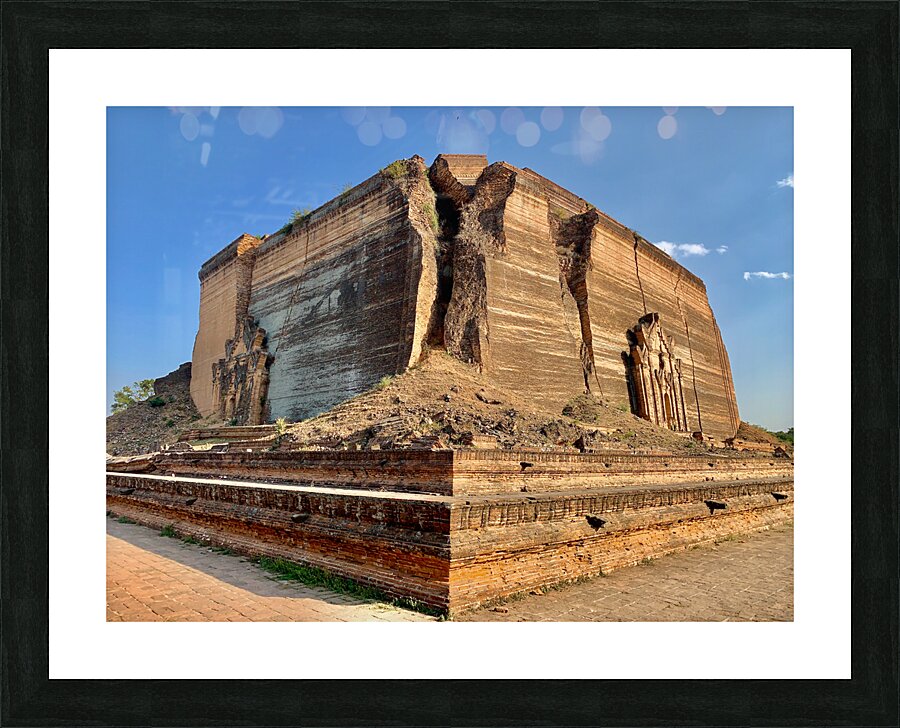 Mingun Pahtodawgyi 2 Picture Frame print