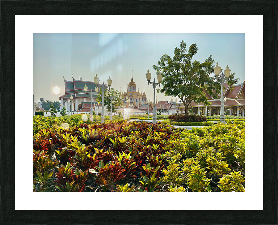 Wat Ratchanatdaram Worawihan 2 Picture Frame print