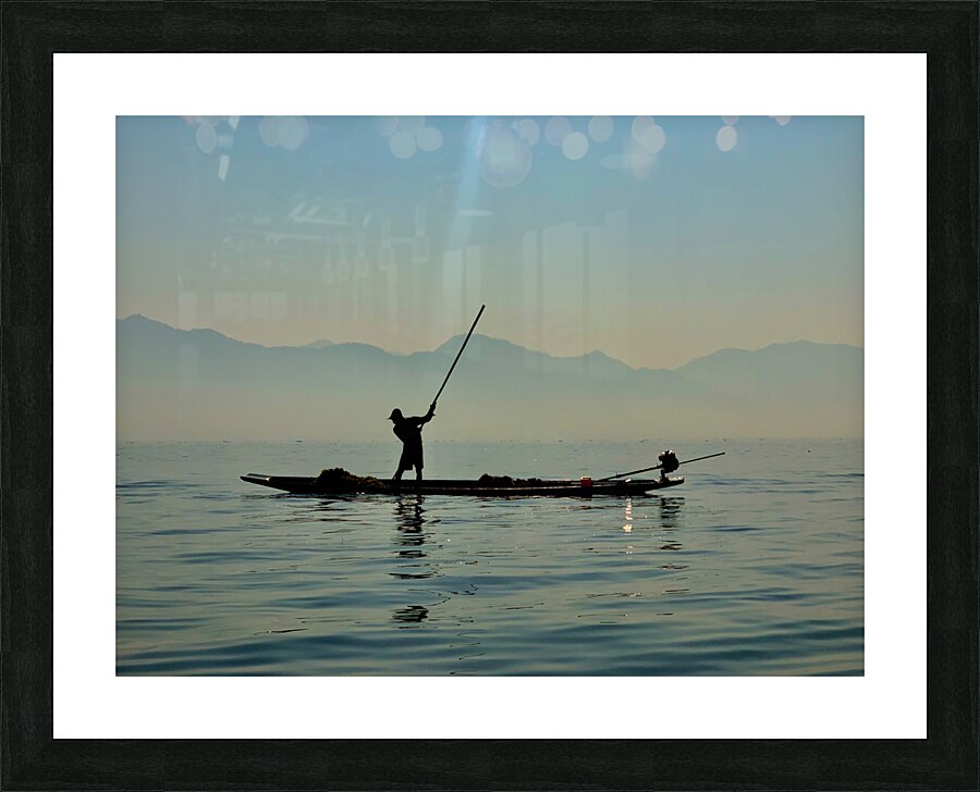 Inle Lake Fisherman 2 in Myanmar Picture Frame print