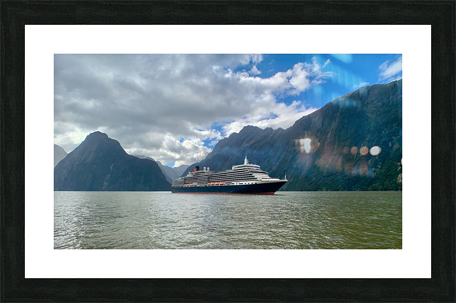 Milford Sound Cruise Picture Frame print
