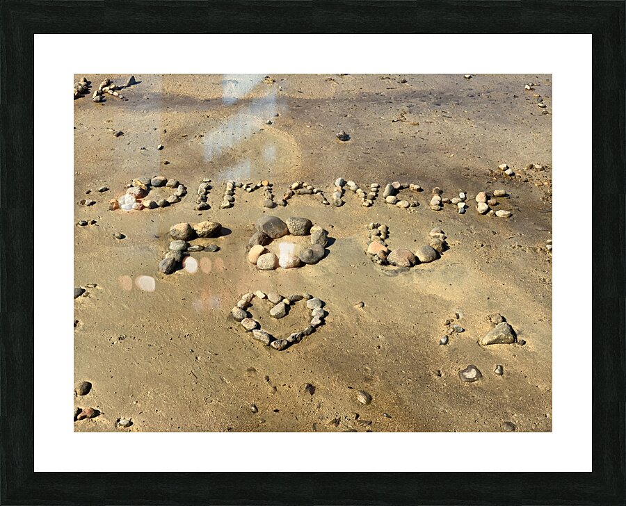 Dimanche Fou Written on the Beach Picture Frame print