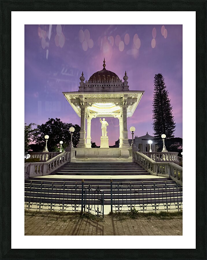 Mysore City Hall Statue Picture Frame print