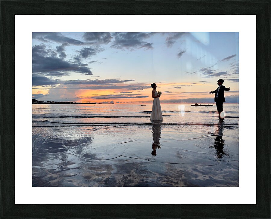 Newlyweds Sunset Beach Jeju South Korea 4 Picture Frame print