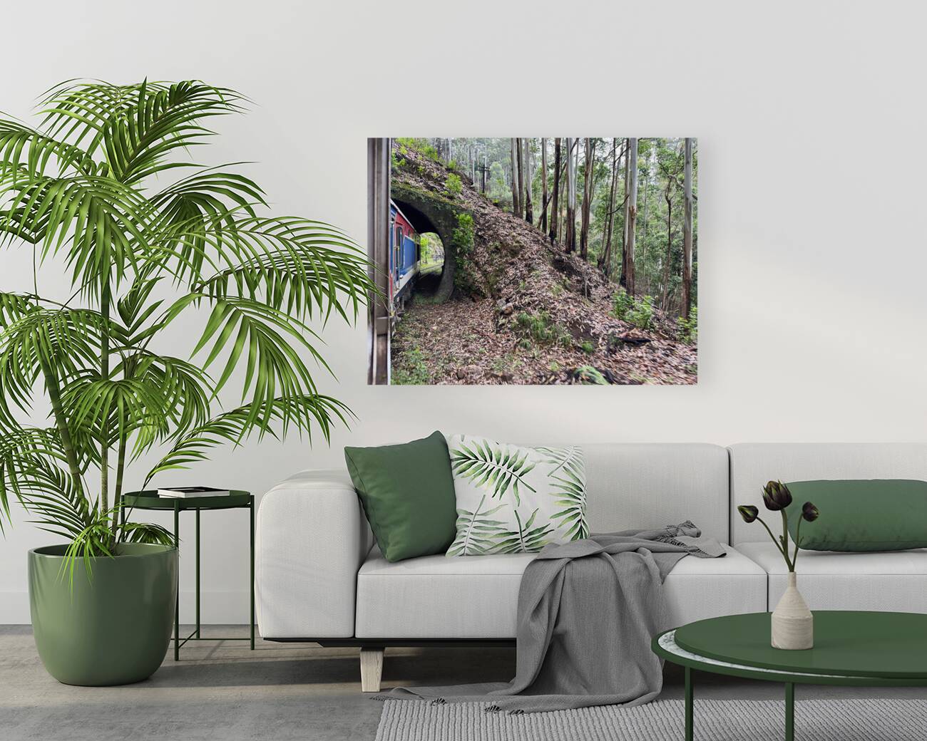 Train Through the Mini Tunnel Reproduction