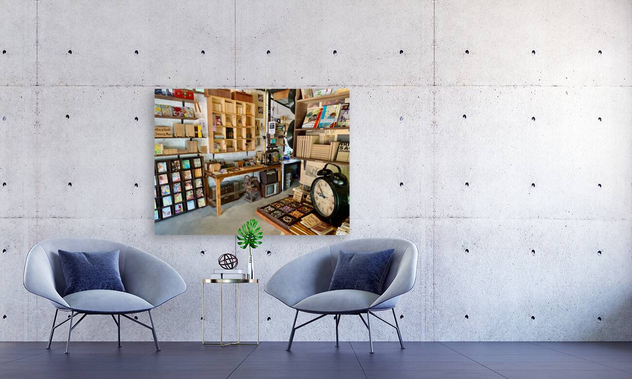 Nice Bookstore Reproduction