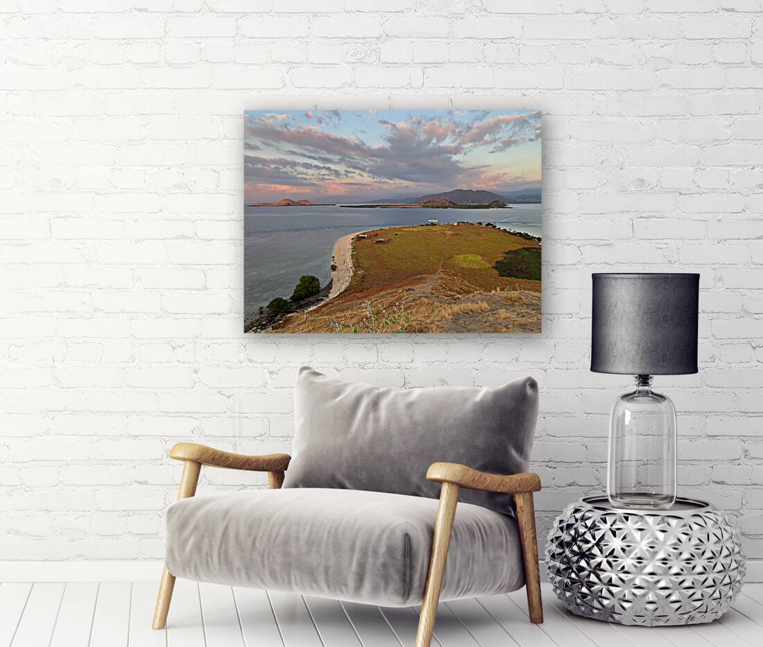 Rounded Beach Reproduction