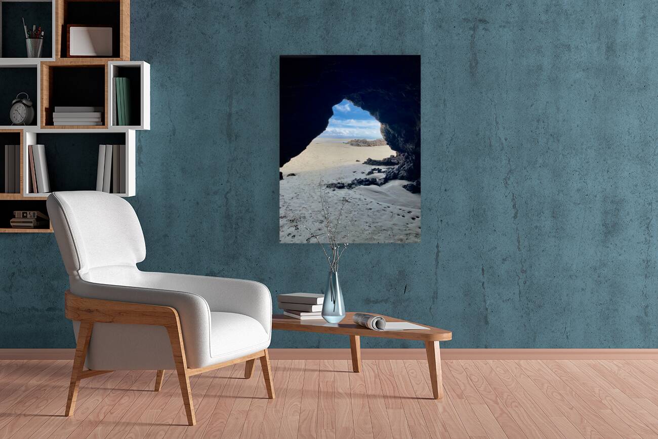 V Opening on the Sand Reproduction