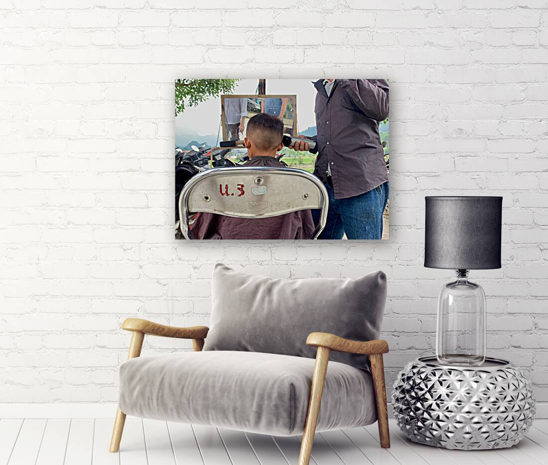 Haircut Outside Reproduction