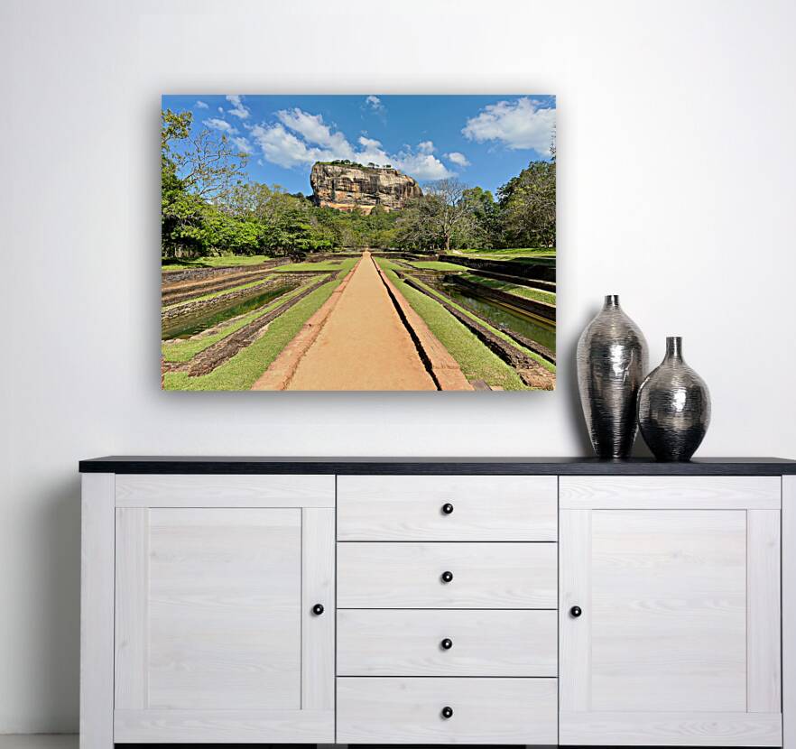 On Sigiriya s Path Reproduction