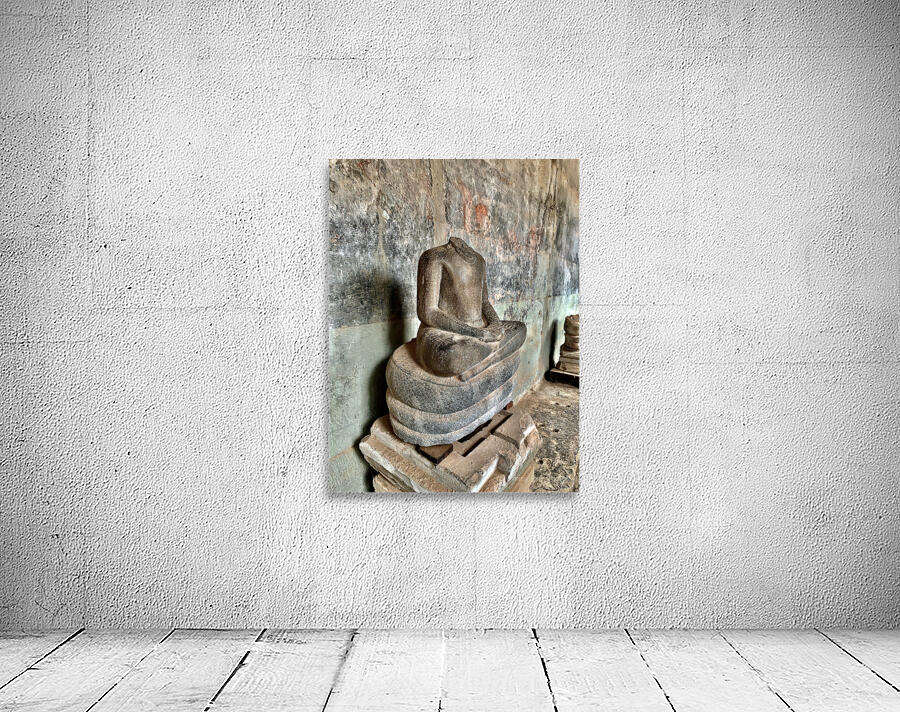 Headless Statue Wall Preview