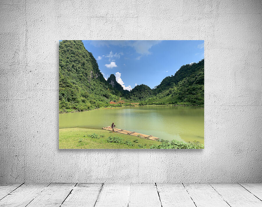 Bamboo Raft in the Mountains Wall Preview