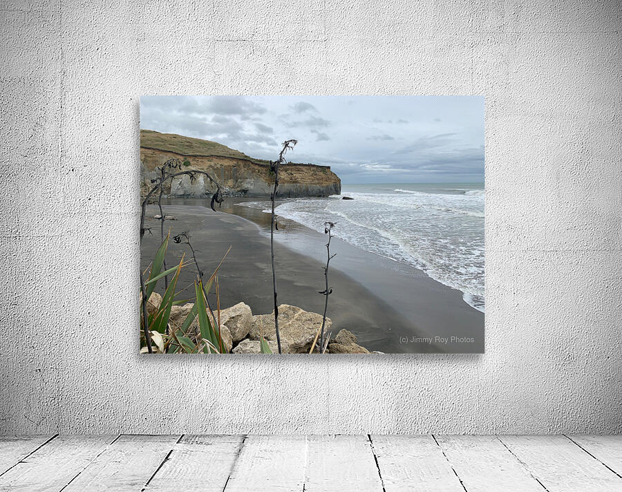 Black Sand on the Coast 2 Wall Preview