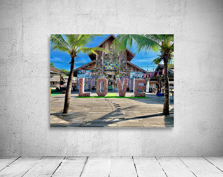 Love Sign With Palm Trees Wall Preview