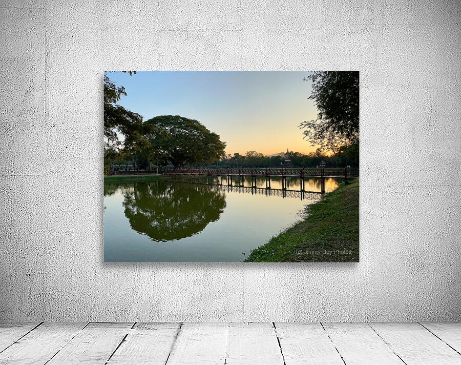 Nice Tree Reflection on the Lake Wall Preview