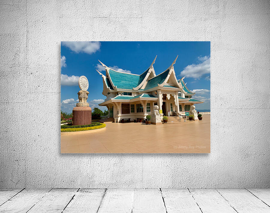 The stylish Wat Pa Phu Kon 1 Wall Preview