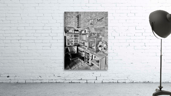 BW Vintage Room Wall Preview