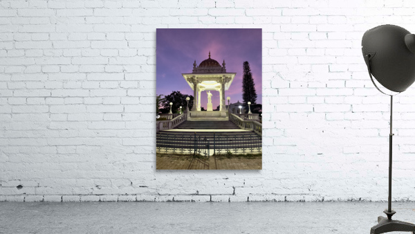 Mysore City Hall Statue Wall Preview