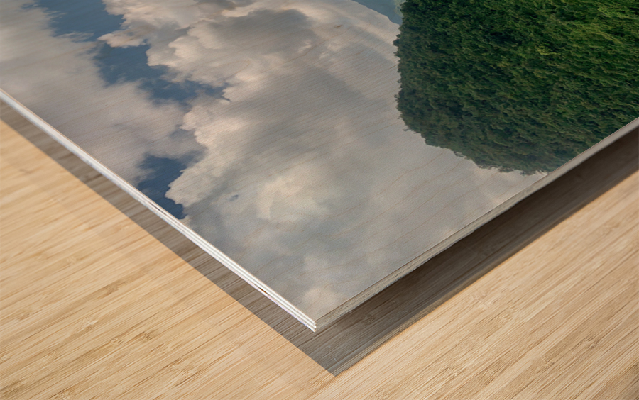 V Shaped Mountains Wood print