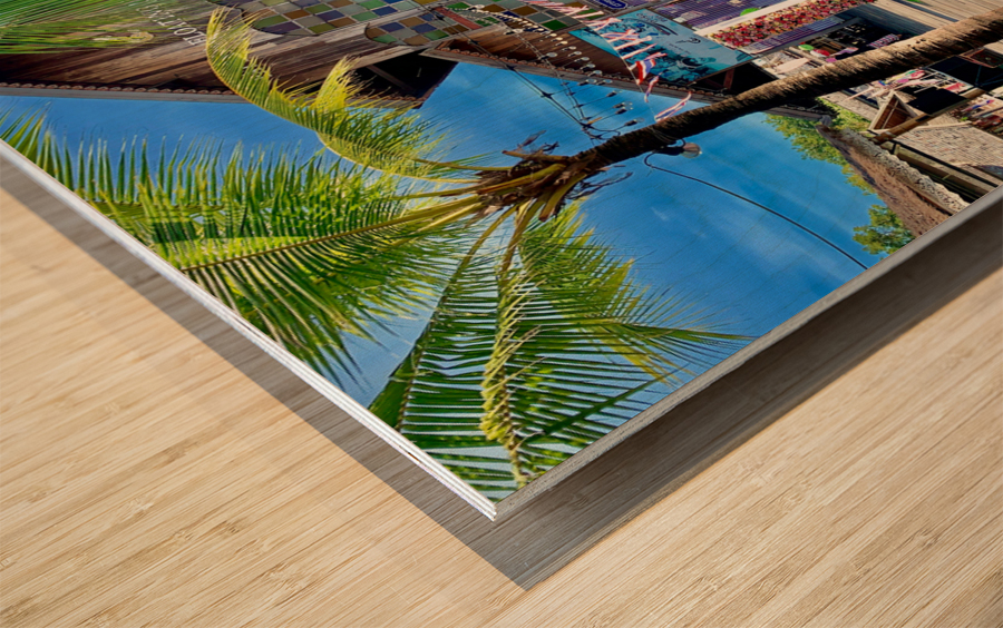 Love Sign With Palm Trees Wood print