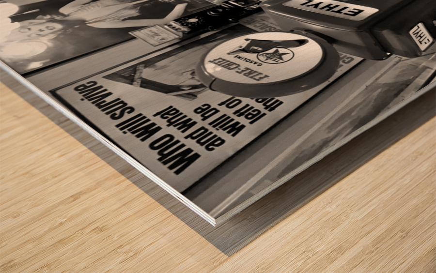 BW Vintage Gas Pumps Wood print