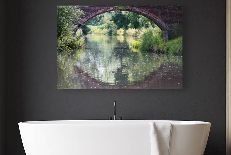 Canal bridge Reproduction