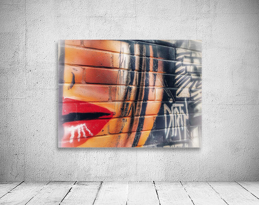 Dirty Lips Wall Preview