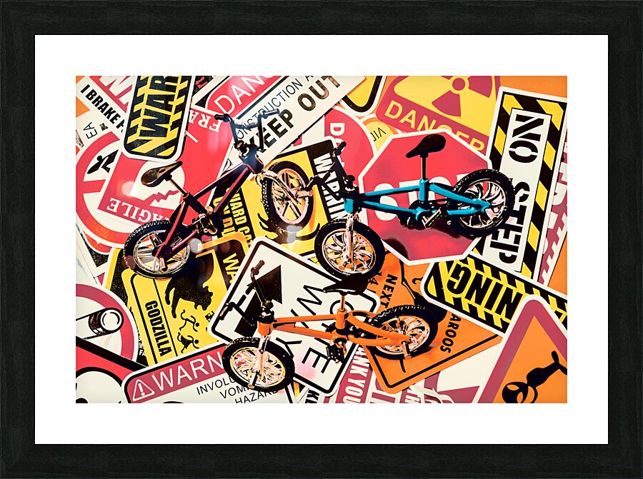 City cycle avenue Picture Frame print