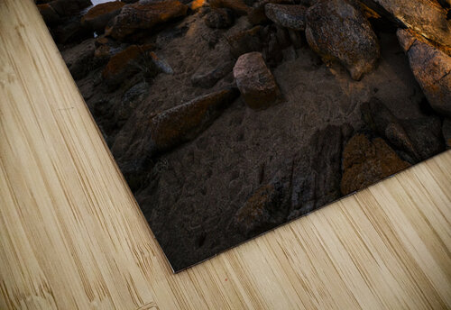 Golden rocky beachfront Jorgo puzzle